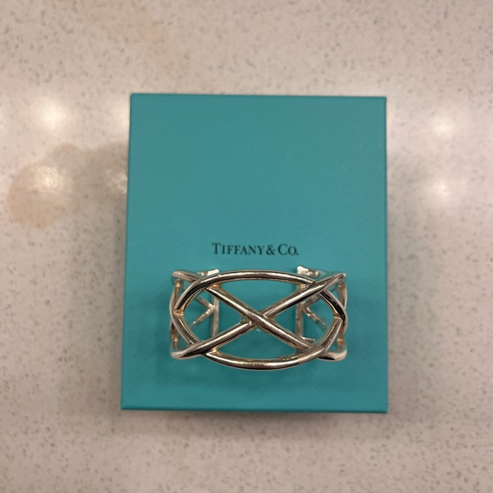 Tiffany & Co Knot Cuff